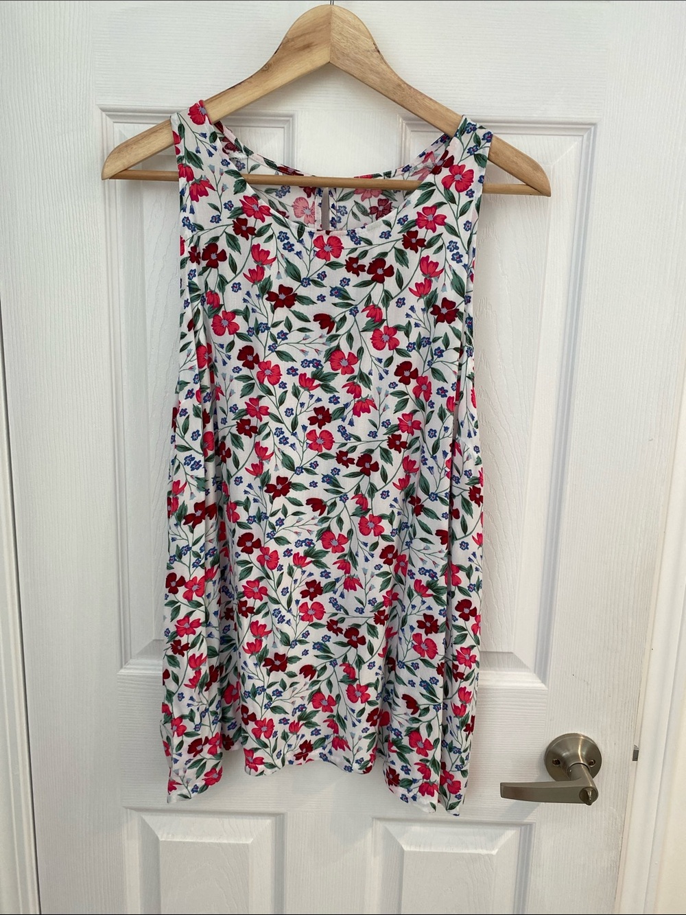 Plus size Floral tank top XL